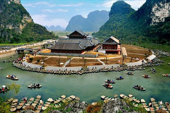 Xu hướng 3 kiểu giày phản bội chủ: Hotspot Matrix tiết lộ bí quyết video viral